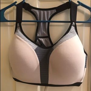 VS sports bra